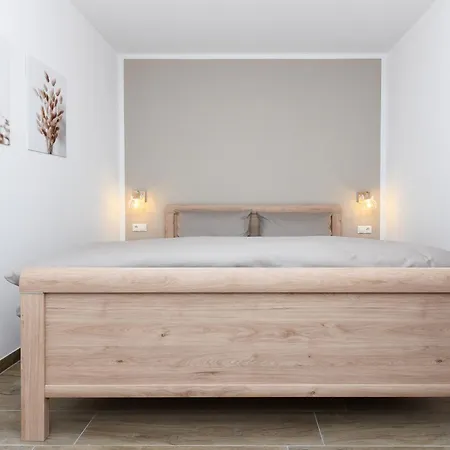 Auf Dem Bauernhof Landwarf Grafthof Apartamento