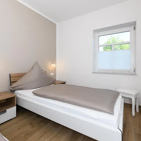 Apartamento Auf Dem Bauernhof Landwarf Grafthof