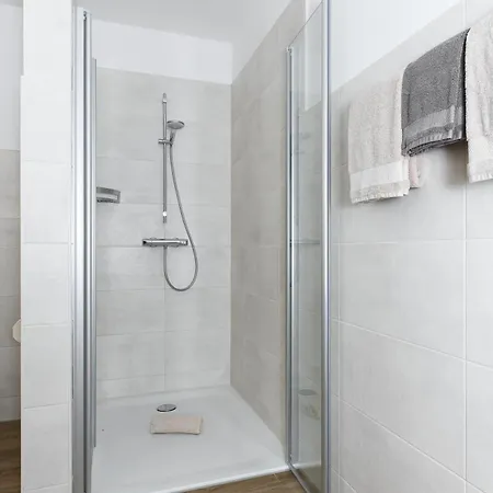 Apartamento Auf Dem Bauernhof Landwarf Grafthof *